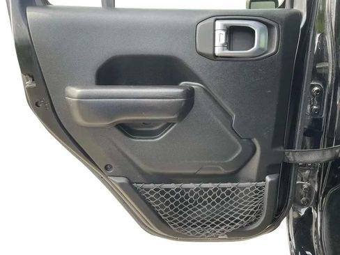 Used 2020 Jeep Wrangler Unlimited Sport w/ Technology Group AWD/4WD image 15