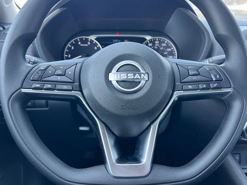 New 2025 Nissan Sentra SV w/ Trunk Package image 25