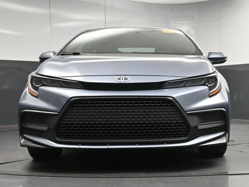 Used 2020 Toyota Corolla XSE image 24