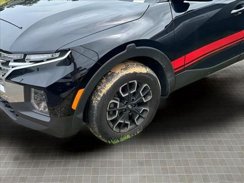 Used 2022 Hyundai Santa Cruz SEL Premium AWD/4WD image 4