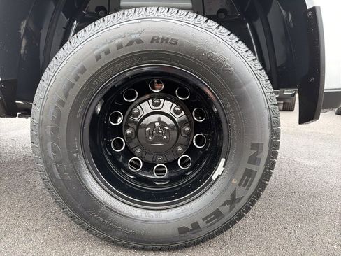 New 2026 RAM 3500 Laramie AWD/4WD image 13