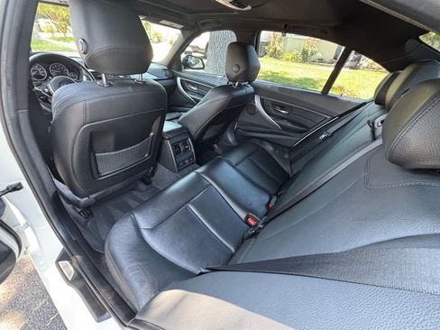Used 2013 BMW 335i Sedan RWD image 31