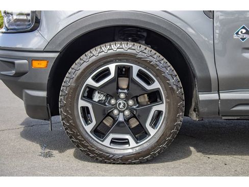 Used 2024 Ford Bronco Sport Outer Banks w/ Tech Package AWD/4WD image 5