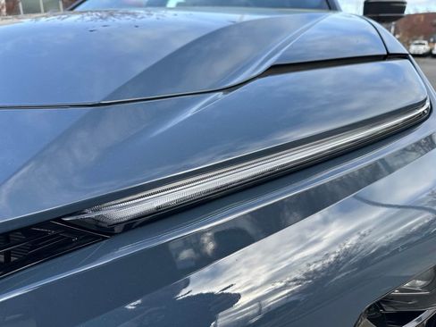 Certified 2025 Toyota Crown Signia w/ Advanced Technology Package image 9