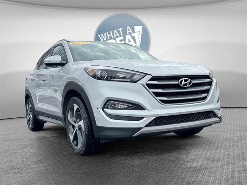 Used 2017 Hyundai Tucson Sport w/ Cargo Package image 2