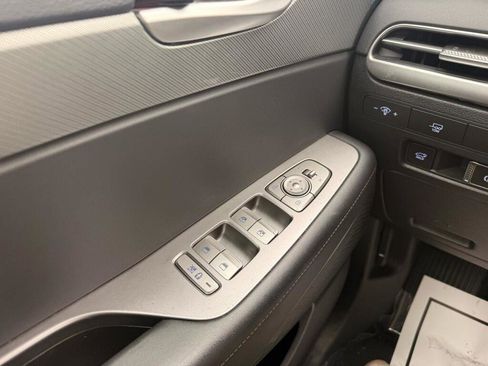 Used 2025 Hyundai Palisade SEL AWD/4WD image 18