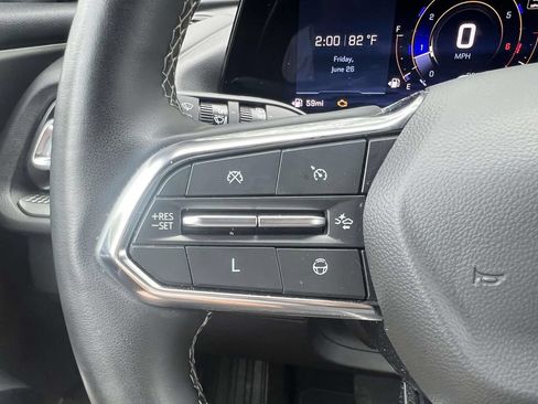 Used 2024 Chevrolet Traverse LT w/ Enhanced Driving Package FWD image 20