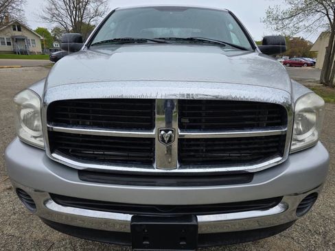 Used 2007 Dodge Ram 1500 Truck SLT w/ Trailer Tow Group AWD/4WD image 2