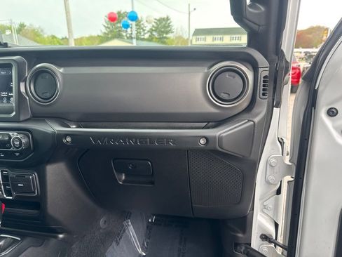 Certified 2023 Jeep Wrangler Unlimited Sport AWD/4WD image 26