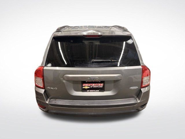 Used 2013 Jeep Compass Latitude AWD/4WD image 19