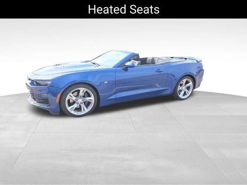 Used 2020 Chevrolet Camaro SS RWD image 8