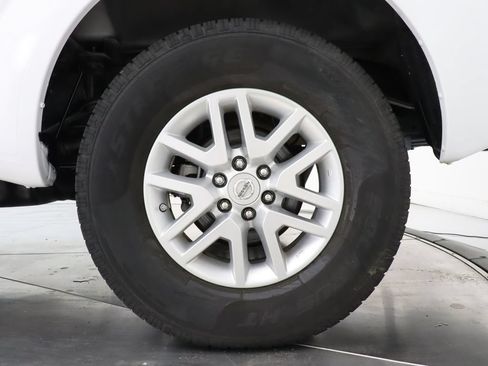 Used 2019 Nissan Frontier SV RWD image 30