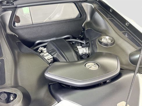 Used 2016 McLaren 675LT Coupe image 23