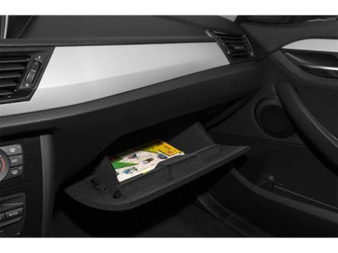 Used 2015 BMW X1 sDrive28i RWD image 16