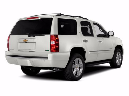 Used 2014 Chevrolet Tahoe LTZ AWD/4WD image 5