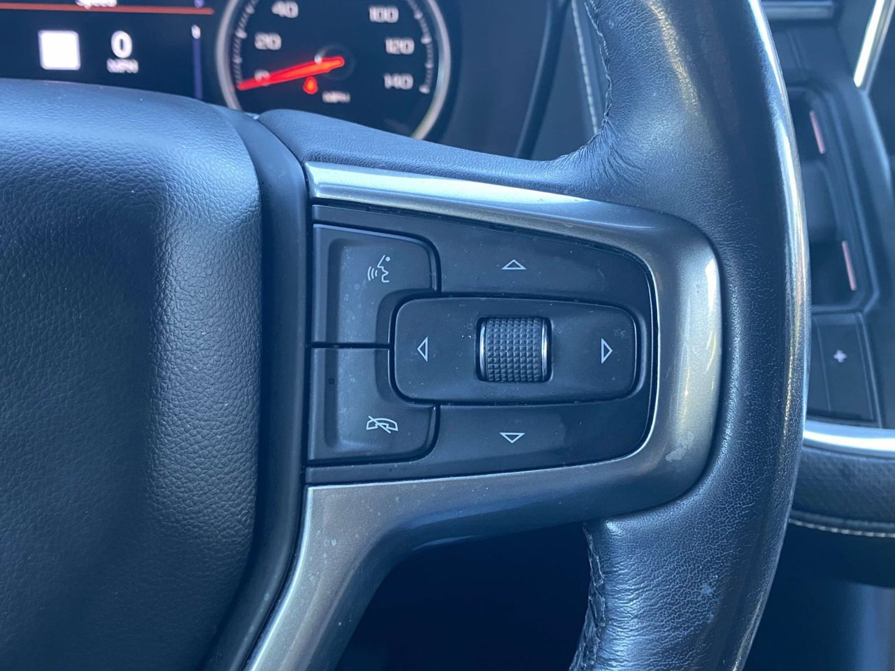 Used 2021 Chevrolet Tahoe Premier w/ Premium Package RWD image 35