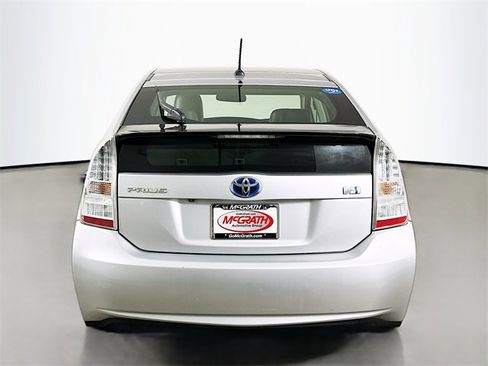 Used 2010 Toyota Prius Five image 16