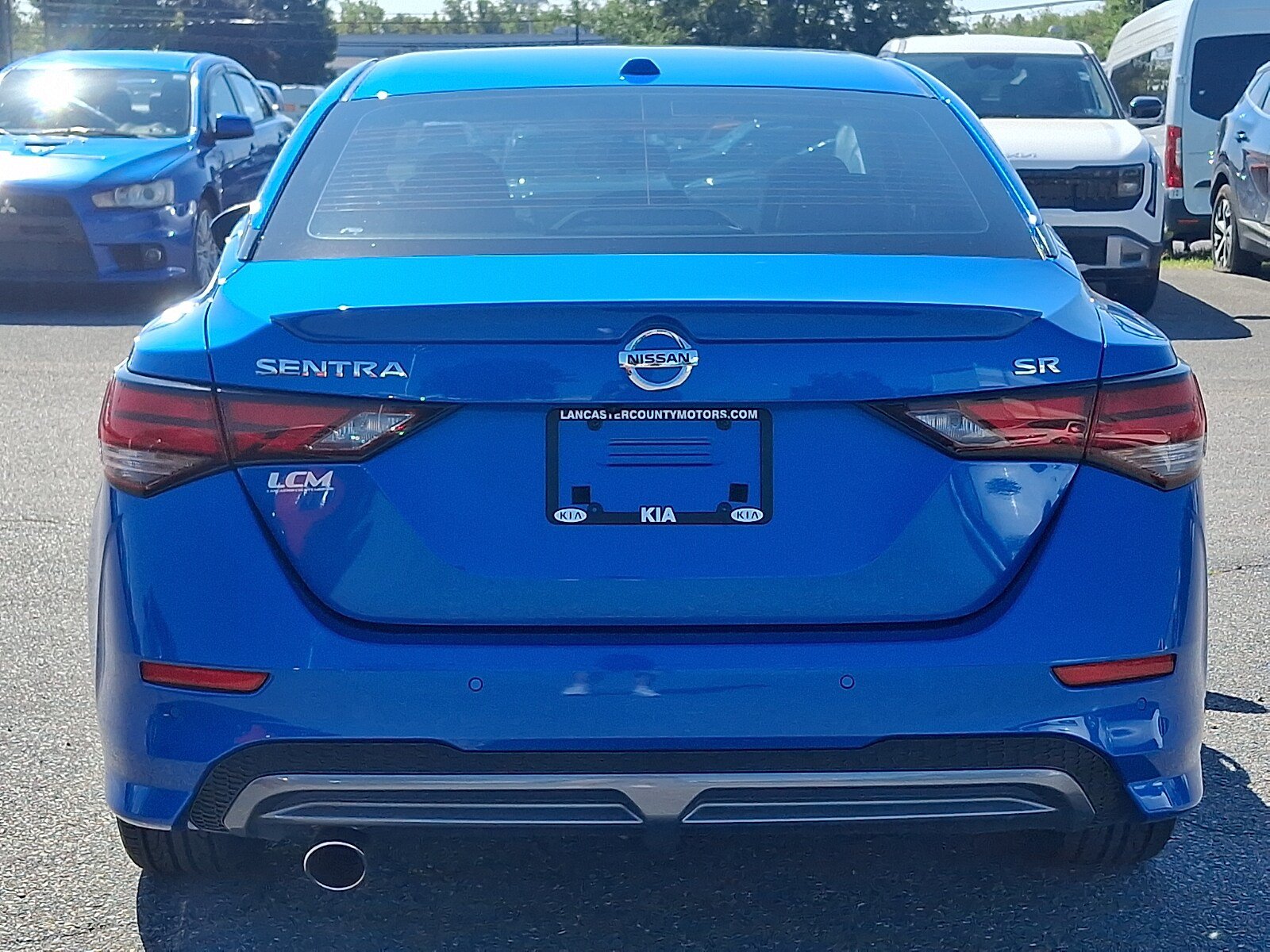 Used 2022 Nissan Sentra SR w/ SR Premium Package FWD image 5