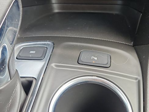 Certified 2023 Chevrolet Equinox LT AWD/4WD image 17