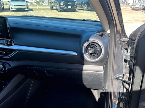 Certified 2023 Kia Forte LX image 15