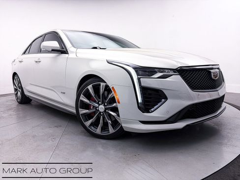 Used 2022 Cadillac CT4 V w/ Navigation Package RWD image 1