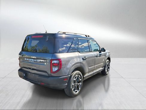 Used 2024 Ford Bronco Sport Outer Banks AWD/4WD image 3