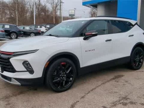 Certified 2023 Chevrolet Blazer LT w/ Sound & Technology Package image 4