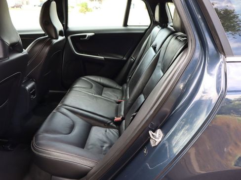 Used 2015 Volvo V60 T5 Premier Plus AWD/4WD image 20