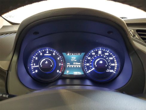 Used 2016 Hyundai Azera Limited image 19