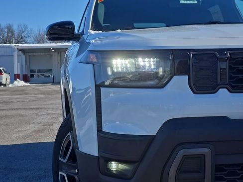 New 2026 Jeep Cherokee Limited AWD/4WD image 9