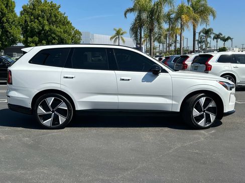 Certified 2025 Volvo EX90 Ultra image 3