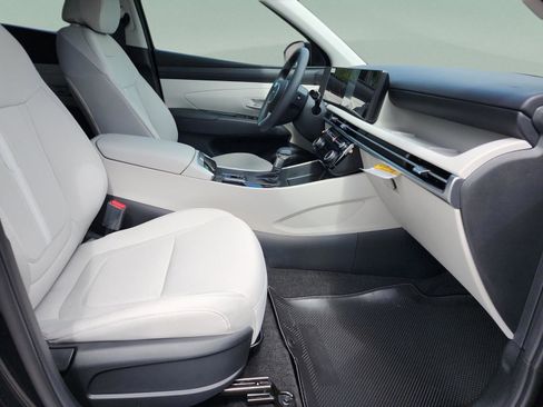 New 2026 Hyundai Tucson SEL FWD image 18
