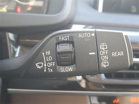 Used 2016 BMW X5 xDrive50i image 12