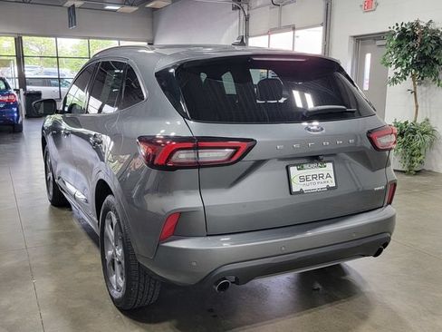 Used 2023 Ford Escape ST-Line AWD/4WD image 7