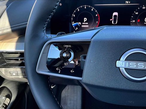 Certified 2025 Nissan Murano SL AWD/4WD image 22