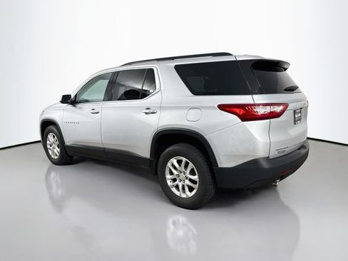 Used 2020 Chevrolet Traverse LT FWD image 5