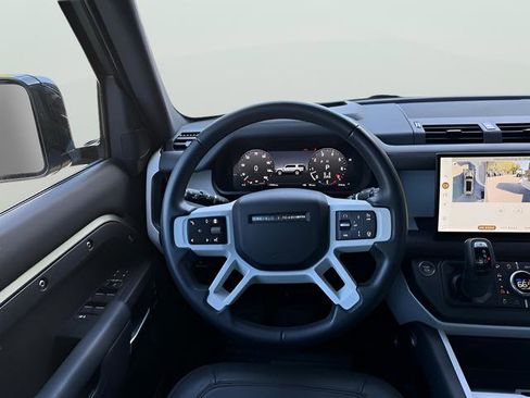 Certified 2025 Land Rover Defender 130 X-Dynamic SE image 14