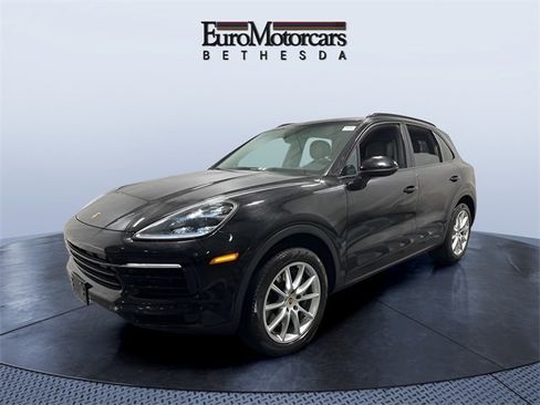 Used 2021 Porsche Cayenne image 1