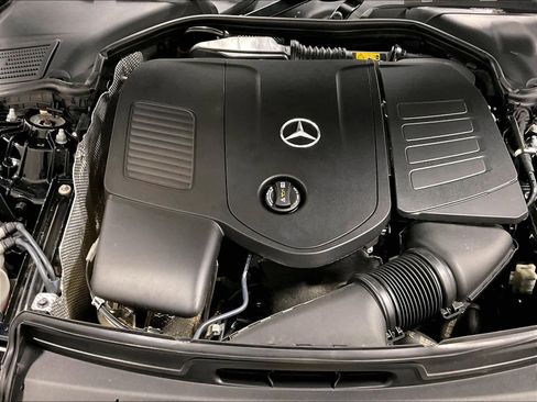 Used 2022 Mercedes-Benz C 300 4MATIC Sedan image 30