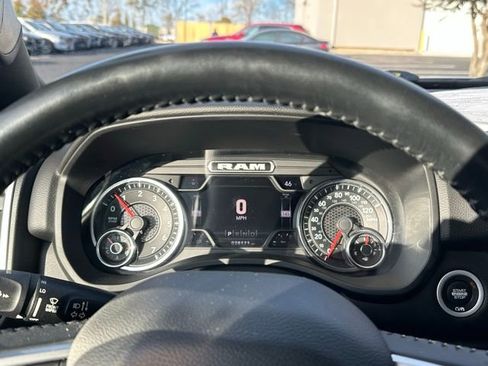 Used 2022 RAM 1500 Big Horn image 24