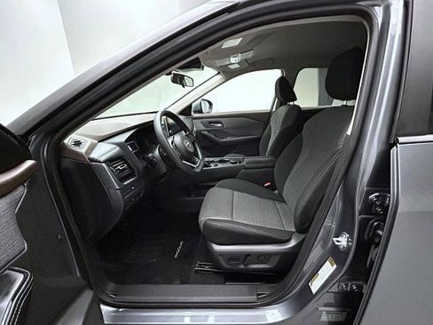 Certified 2023 Nissan Rogue SV AWD/4WD image 10