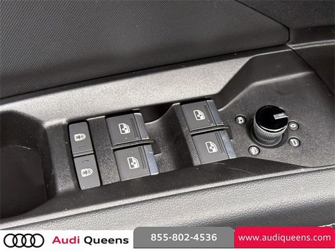 Used 2024 Audi Q4 e-tron Premium Plus w/ Premium Plus image 18