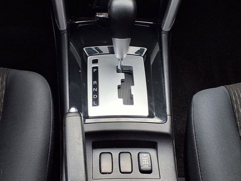 Used 2016 Mitsubishi Lancer ES image 7