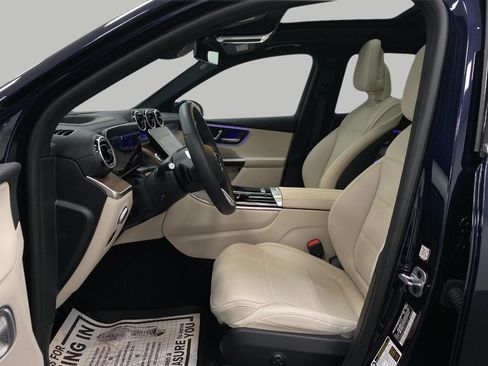 Certified 2024 Mercedes-Benz GLC 300 4MATIC image 64