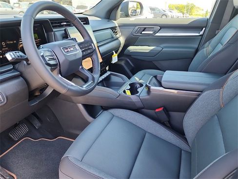 New 2026 GMC Terrain AT4 w/ Technology Package II image 13