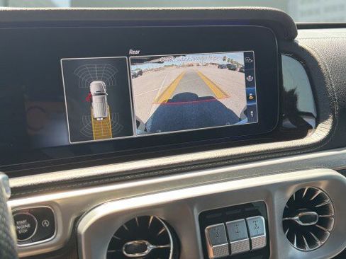 Used 2022 Mercedes-Benz G 550 image 25