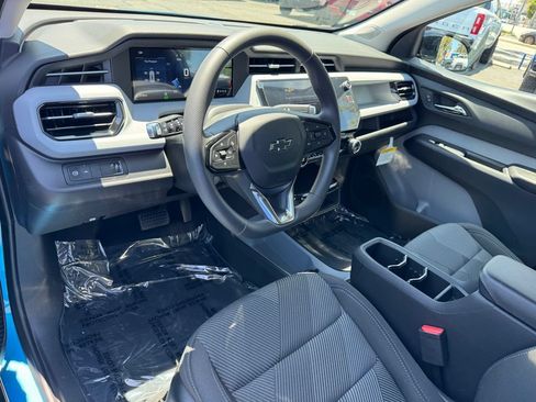 New 2027 Chevrolet Bolt LT FWD image 13