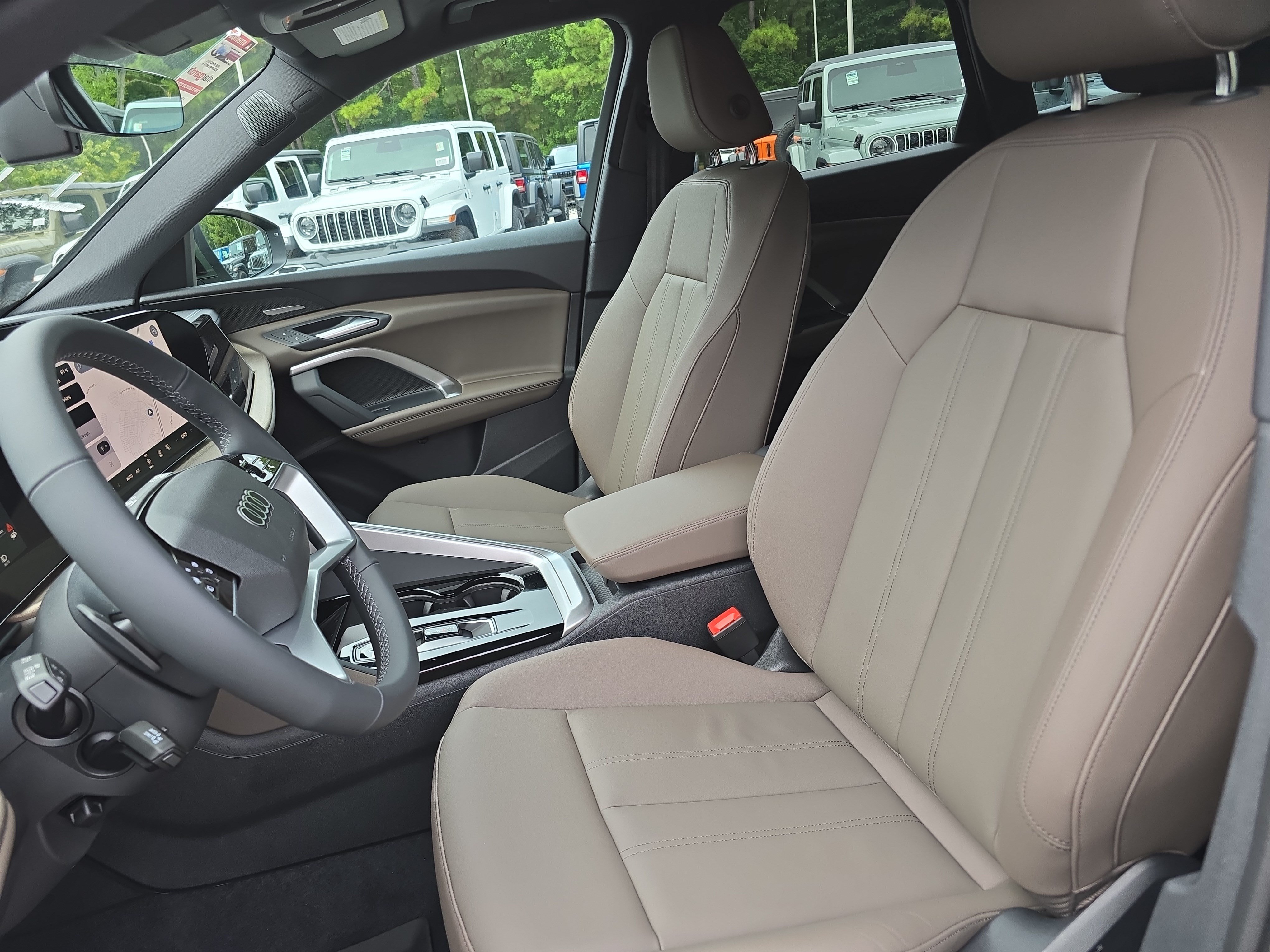 New 2026 Audi Q5 Premium Plus AWD/4WD image 15