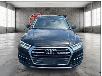 Used 2018 Audi Q5 2.0T Premium Plus w/ Premium Plus Package