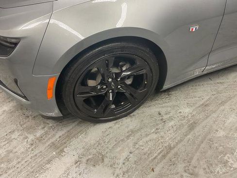 Used 2024 Chevrolet Camaro LT image 7